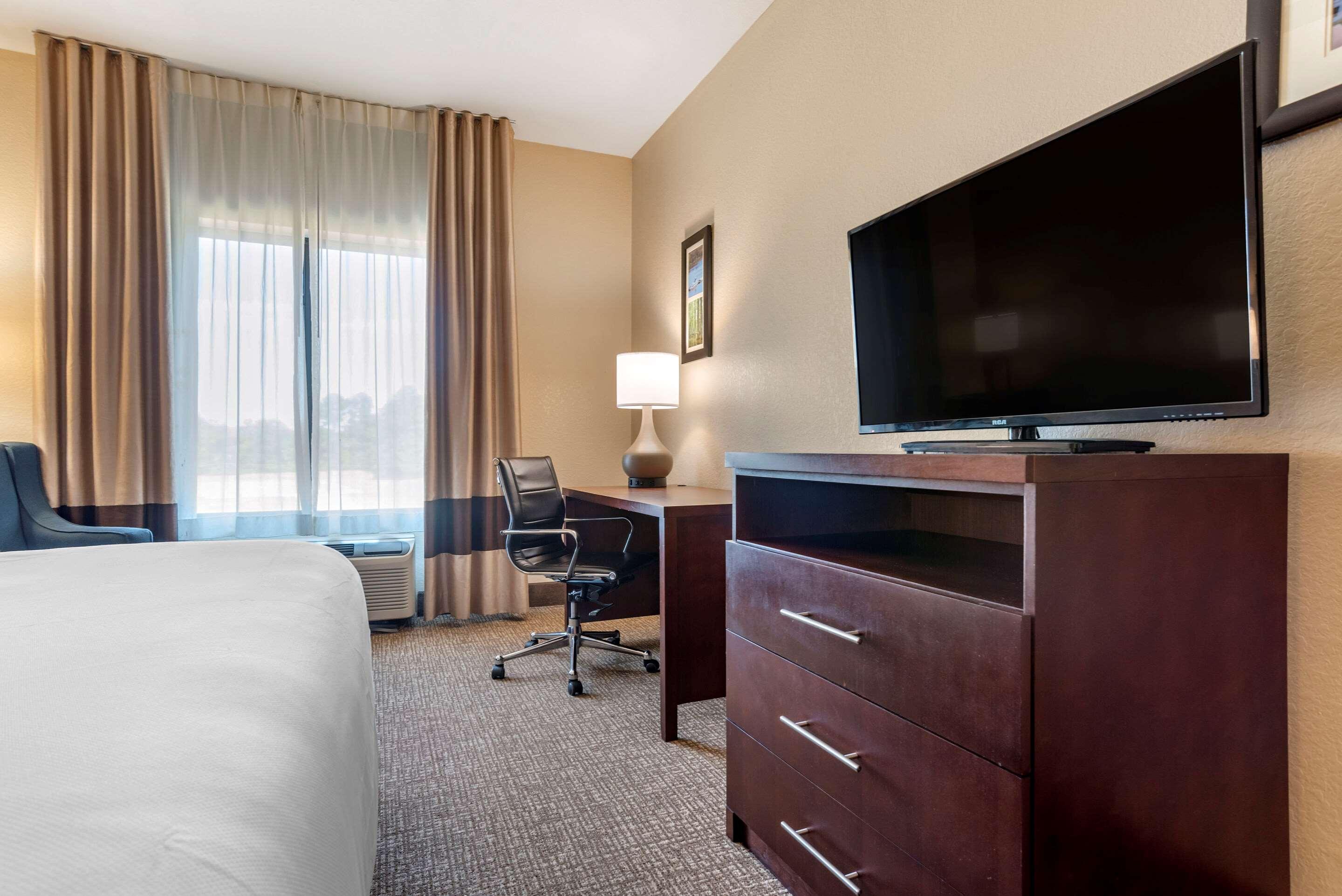 Comfort Inn & Suites Clinton Eksteriør bilde