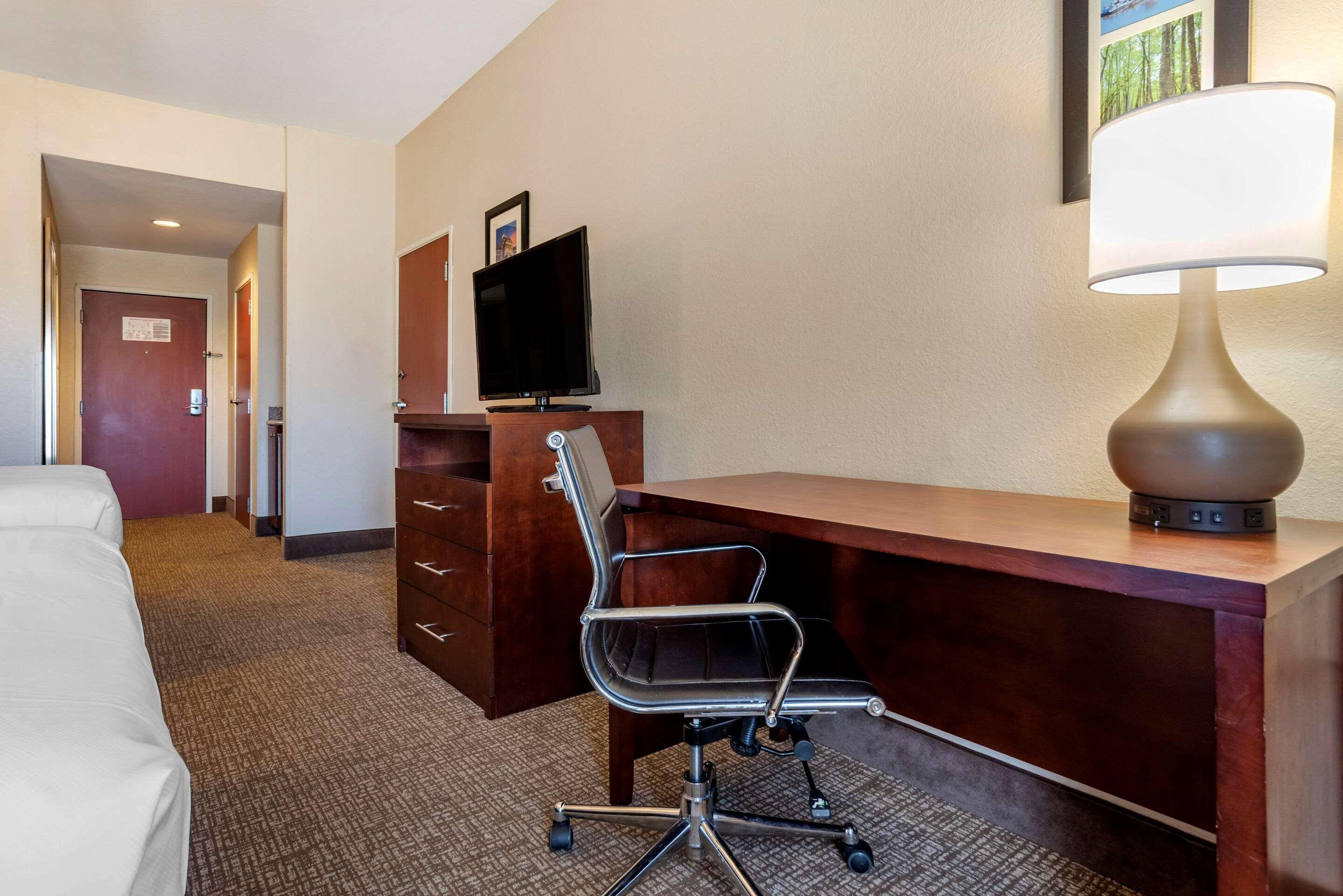Comfort Inn & Suites Clinton Eksteriør bilde
