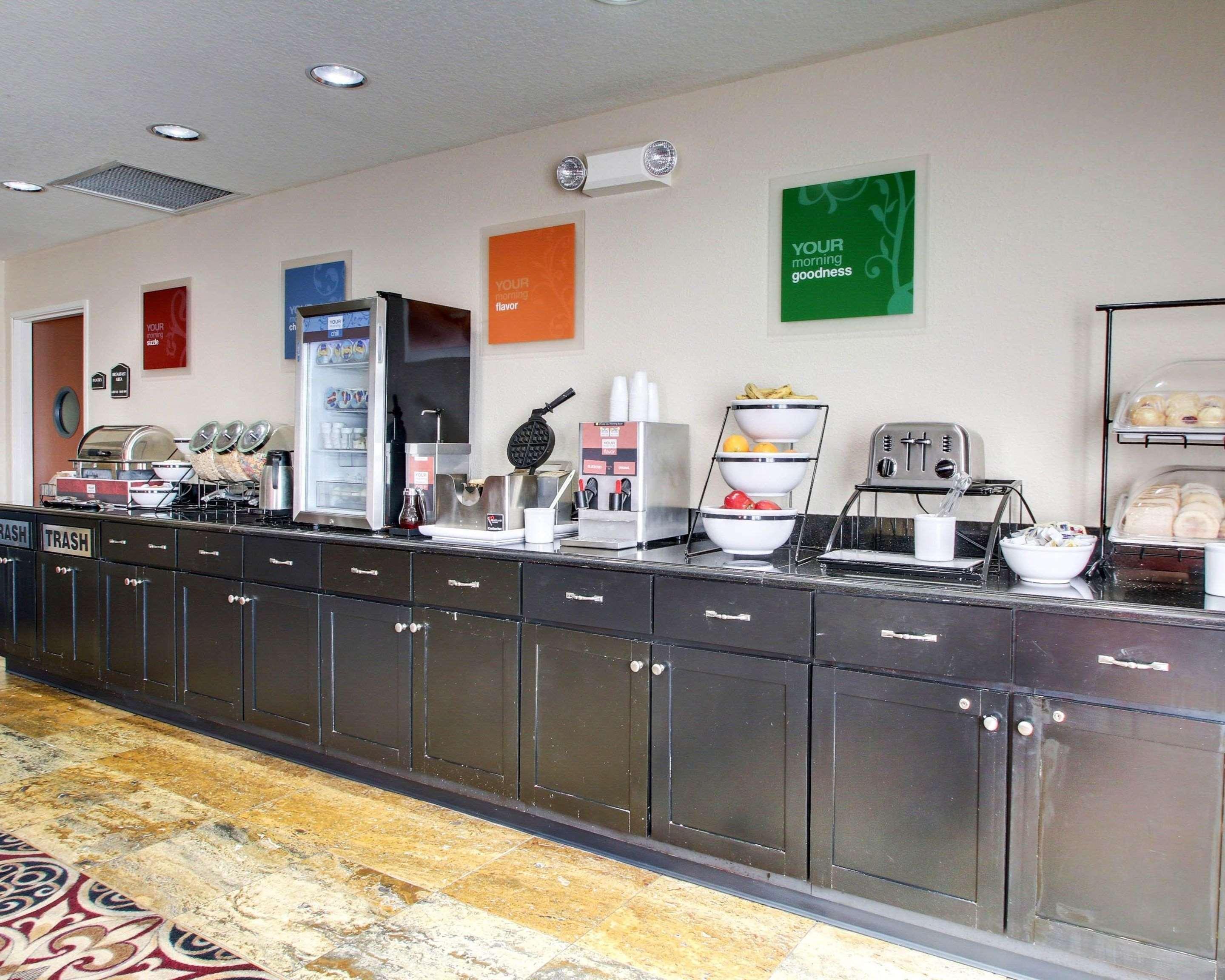 Comfort Inn & Suites Clinton Eksteriør bilde